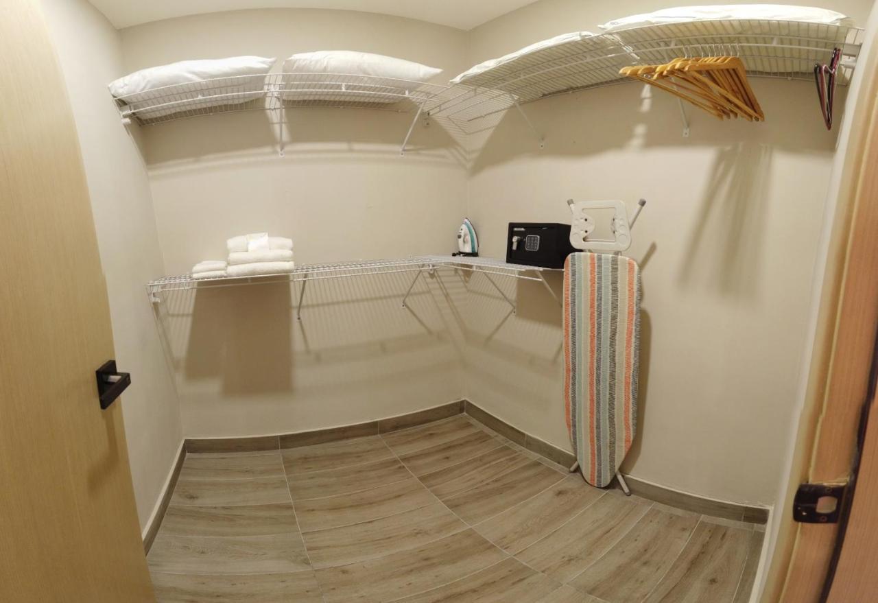 Regatta Living Hotel By Mint Santo Domingo Bagian luar foto