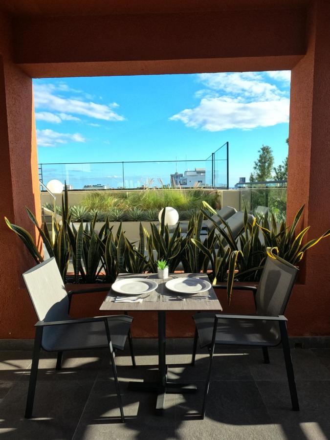 Regatta Living Hotel By Mint Santo Domingo Bagian luar foto