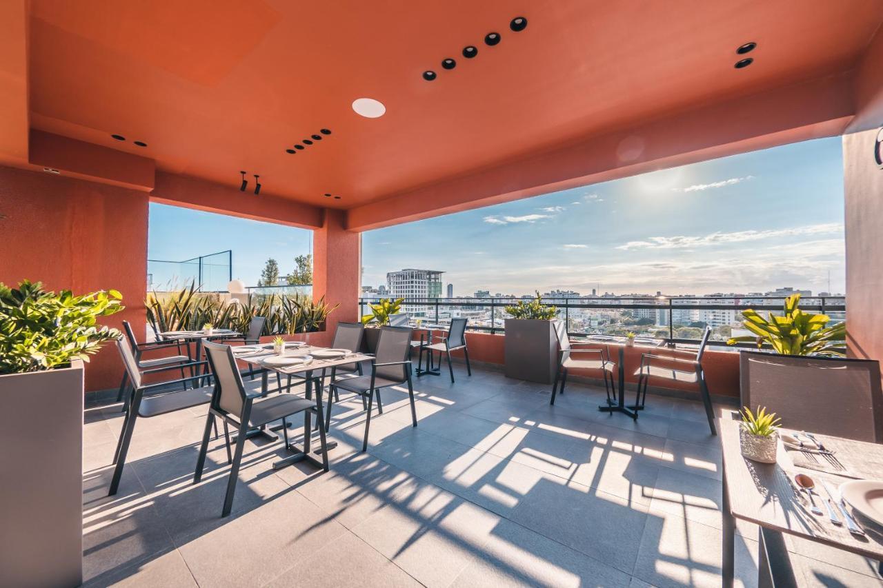 Regatta Living Hotel By Mint Santo Domingo Bagian luar foto